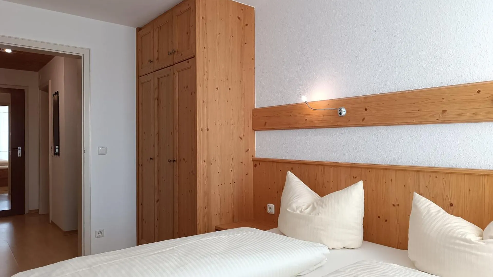 2-Raum Fewo Bergheimat - Hallenbad & Sauna Фишен 0*,
